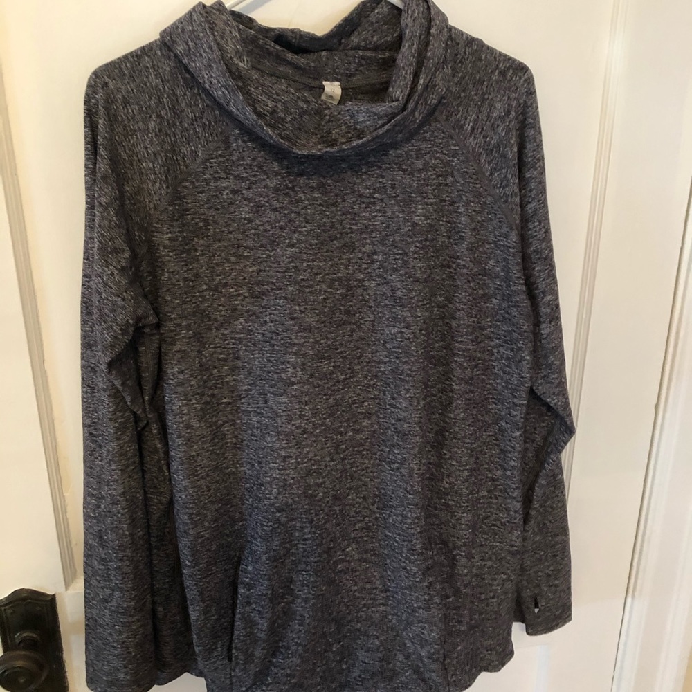 Women’s Lululemon Cowl Neck Pullover. Size 12